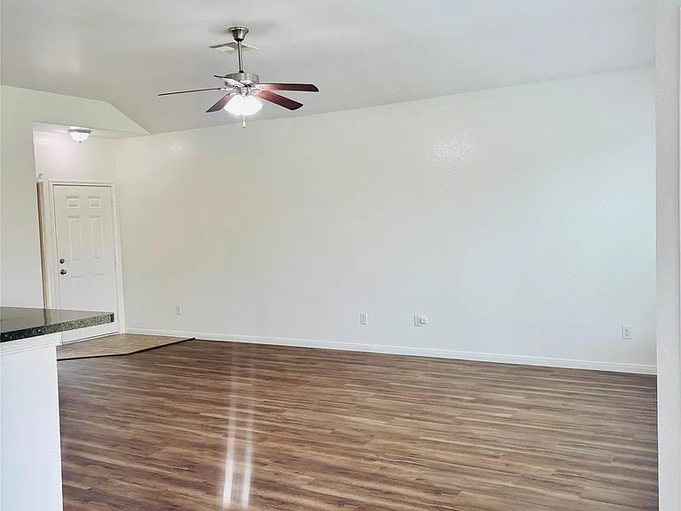 22480 Toronado Ridge Ln — Photo 9