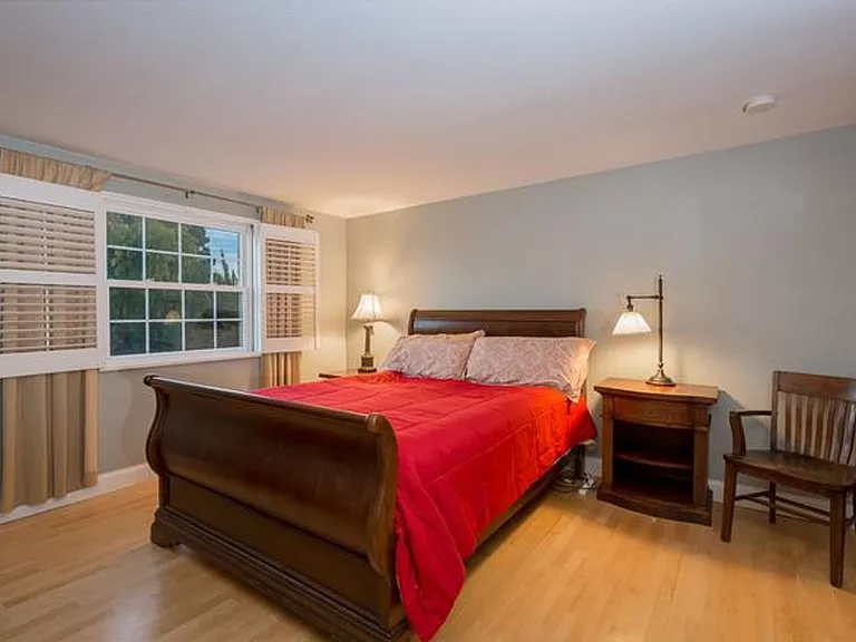 6191 Arnoldson Ct — Photo 9