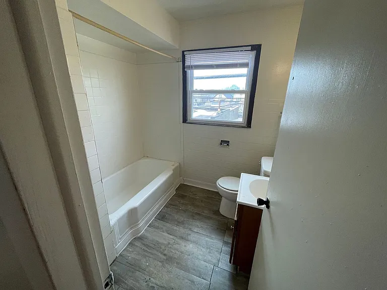 2323-2337 S 5th St./2346-2348 S Chase Ave. - 13 Unit — Photo 11
