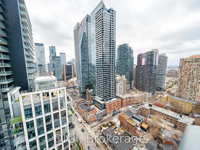 8 Gloucester St #2303 — Photo 24
