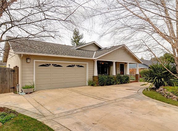 2nd image of 12003 Brookglen Dr