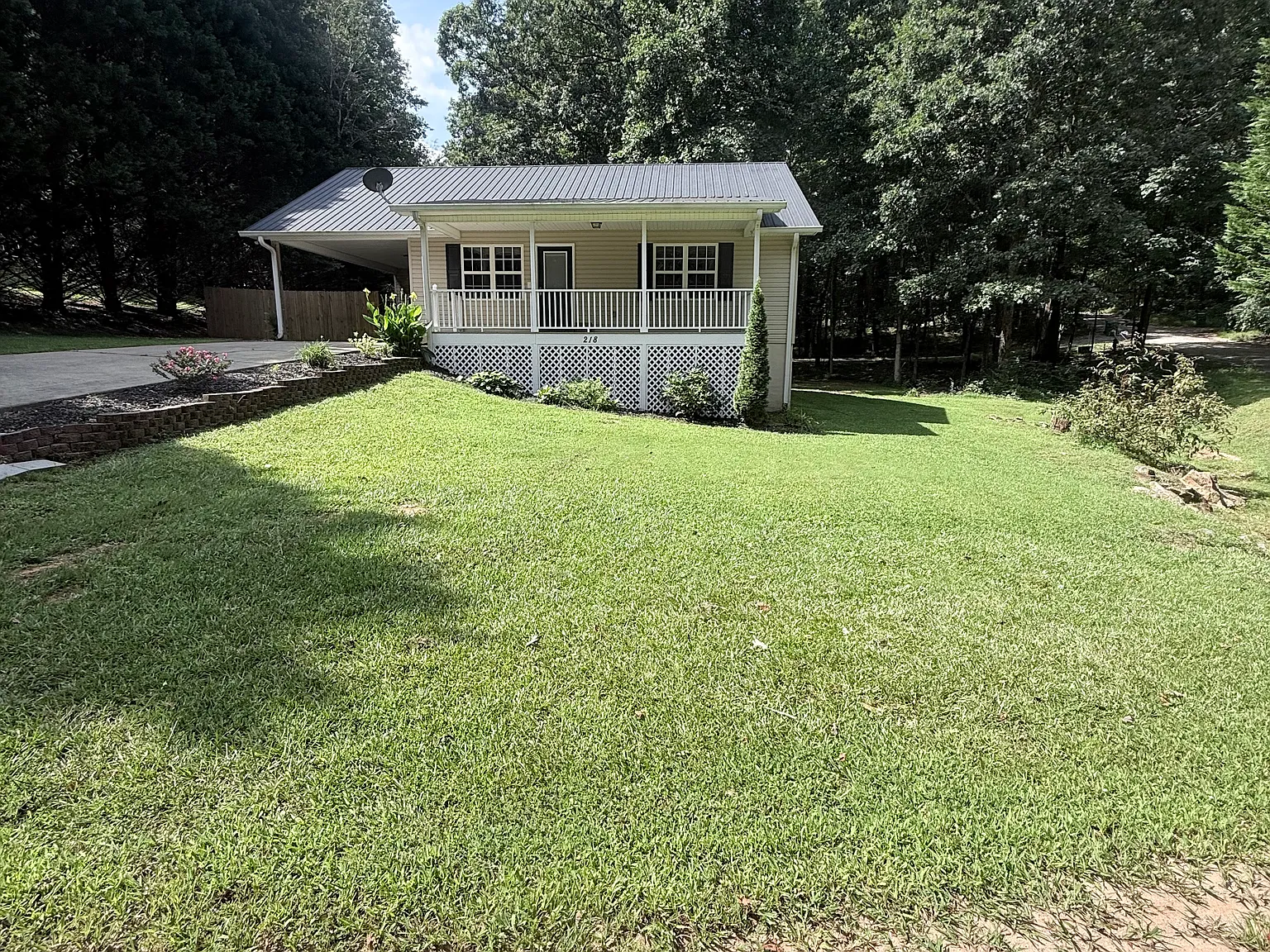 2 bed, 1273 sqft, $1,800 — Photo 3