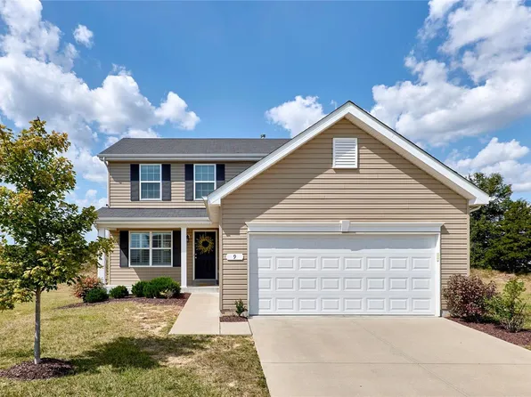 9 Hidden Bluffs Dr, Lake Saint Louis, MO 63367