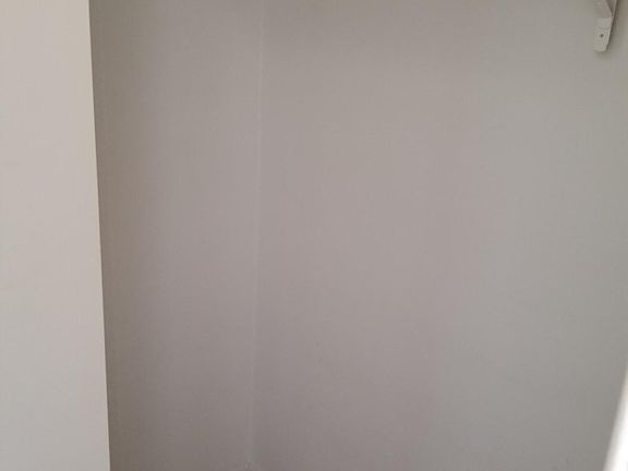 3rd image of 1051 S Sherbourne Dr APT 4