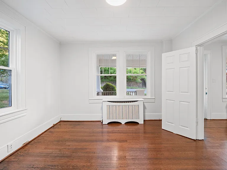 520 Riverland Rd SE — Photo 7