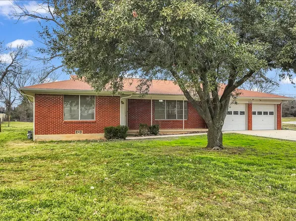 745 N Ash Ter, Springtown, TX 76082