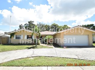 1835 Nursery Rd, Clearwater, FL 33764