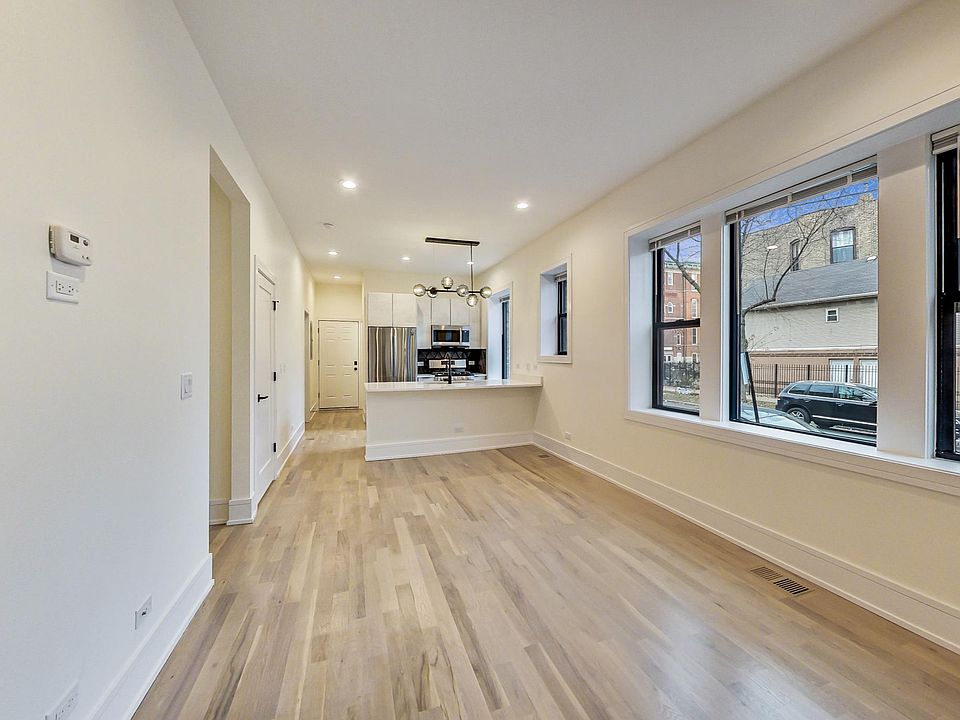 1st image of 2551 W Hirsch St #1C