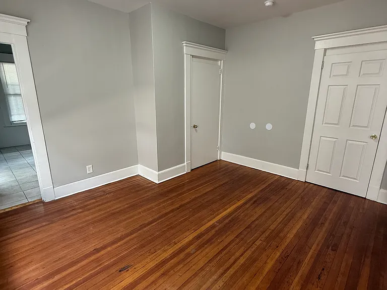 429 Ellsworth Ave #1L — Photo 13