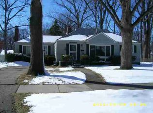 21201 Ridgedale St, Oak Park, MI 48237