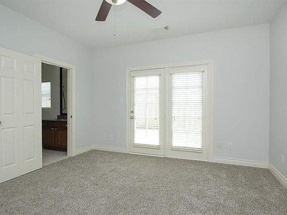 4th image of 1310 Sherwood Point Ln