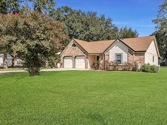 3rd image of 6762 Walden Cir