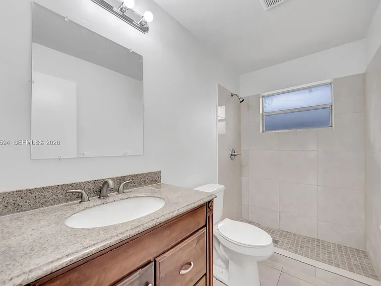 2610 Riverland Dr #A — Photo 16