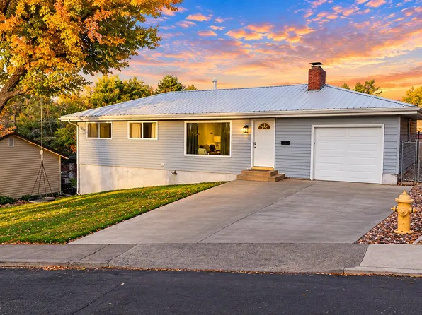 920 SW 33rd St, Pendleton, OR 97801