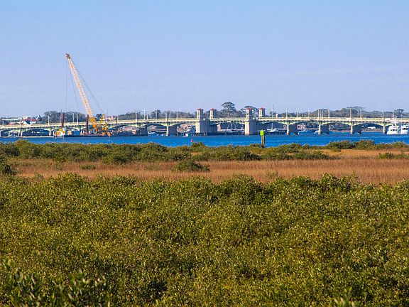 4th image of 172 Spartina Ave