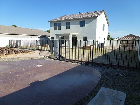 5th image of 1252 E Harold Dr