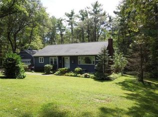 17 Gould Rd, Andover, MA 01810