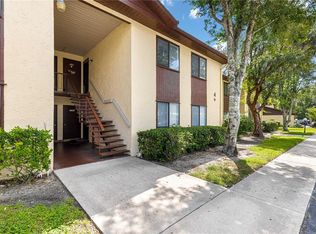 506 Silver Crse APT B, Ocala, FL 34472
