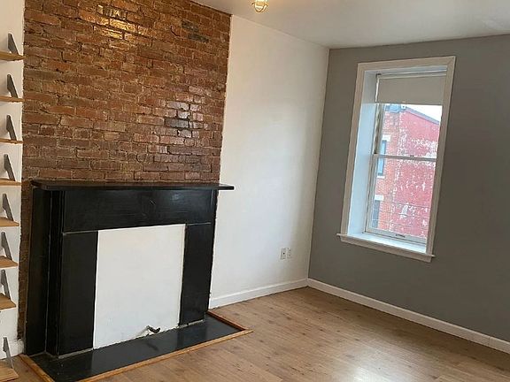 5th image of 5326 Butler St #0e891bf46