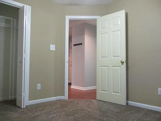 1015 Salford Pl — Photo 24
