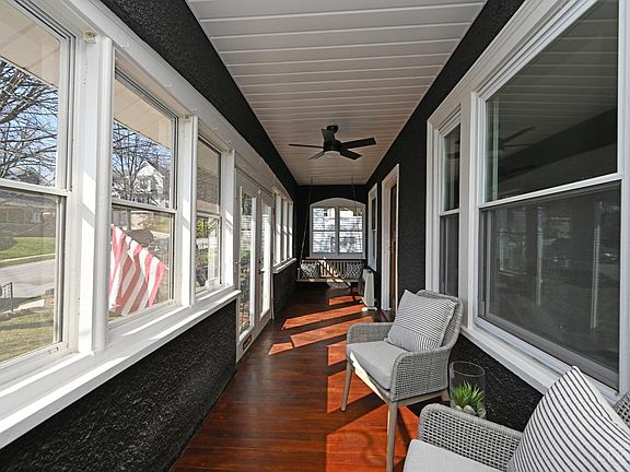 5th image of 3566 Saint Charles Pl