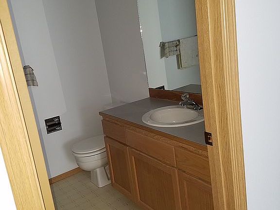 Upper Bathroom