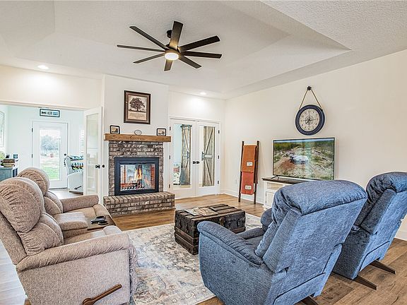 5th image of 241495 County Road 121
