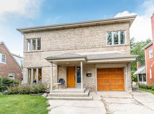 8944 S Oakley Ave, Chicago, IL