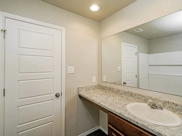 4113 Asher Aly — Photo 13