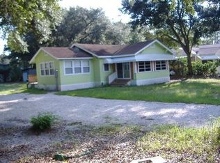 735 E Canal Dr, Gulf Shores, AL 36542