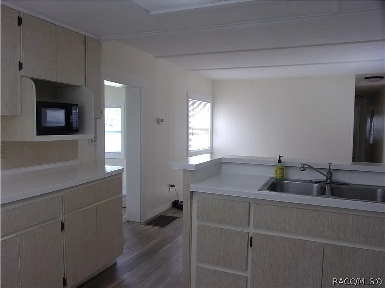2134 S Rock Crusher Rd — Photo 10