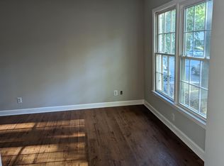 2890 Carriage Dr UNIT 1-B, Winston Salem, NC 27106