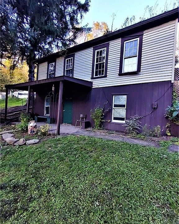 1st image of 68250 Wrixon Rd