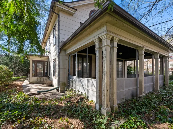 5122 Post Road image 6 of 11