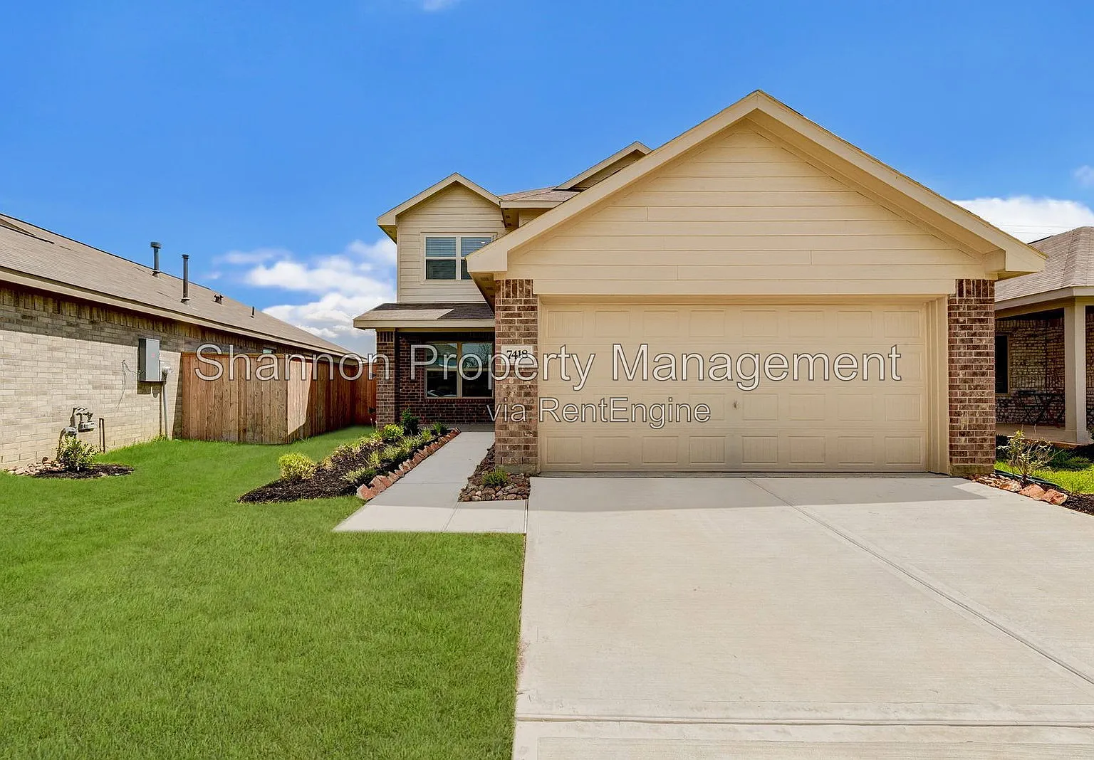 4 bed, 2.5 bath, 1851 sqft, $2,100 — Photo 1