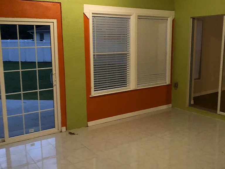 3129 Oceanside St — Photo 38