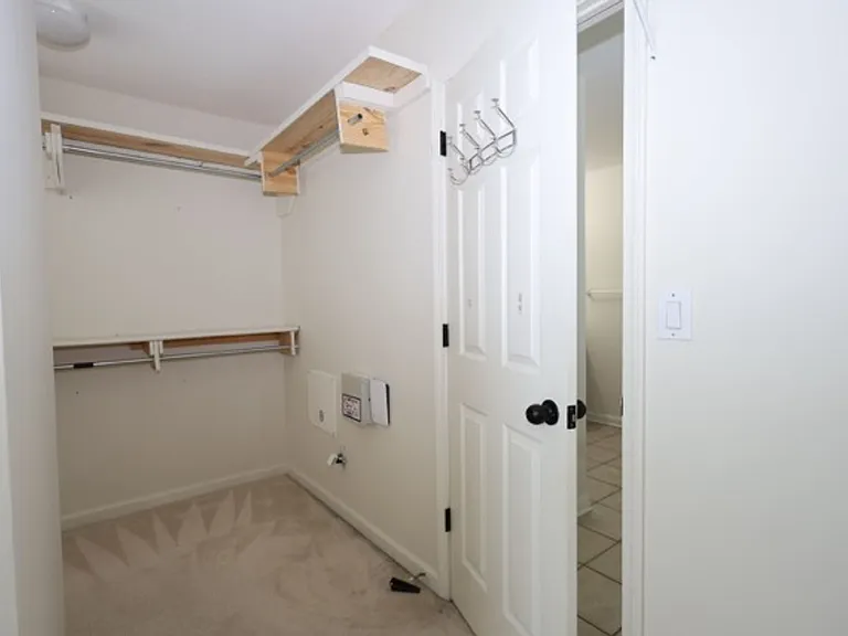 1199 Wetlands Ct — Photo 26