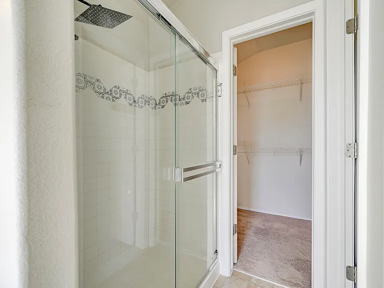 835 Ridgebury Pl — Photo 16