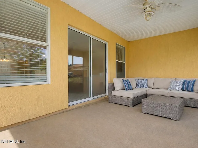 4182 Victoria Lakes Dr W — Photo 20