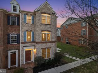 411 Spring St, Herndon, VA 20170