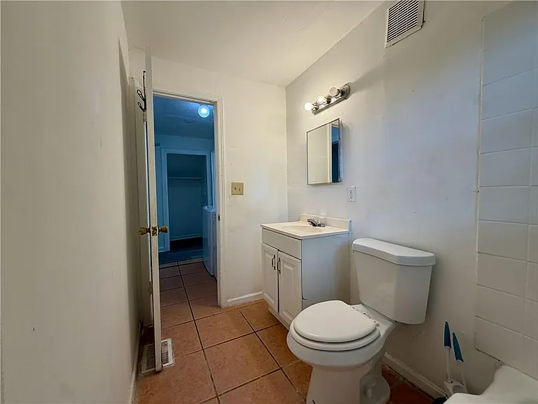 1070 Ollie Cir NW — Photo 18