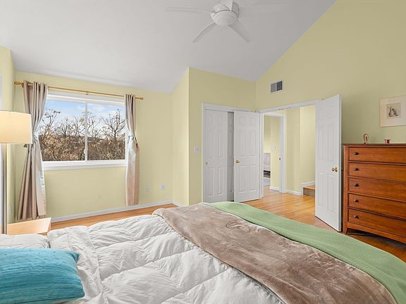 5th image of 13 Brittania Cir Unit 13