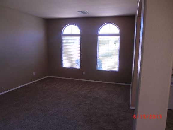 5th image of 6795 Castle Field Ct