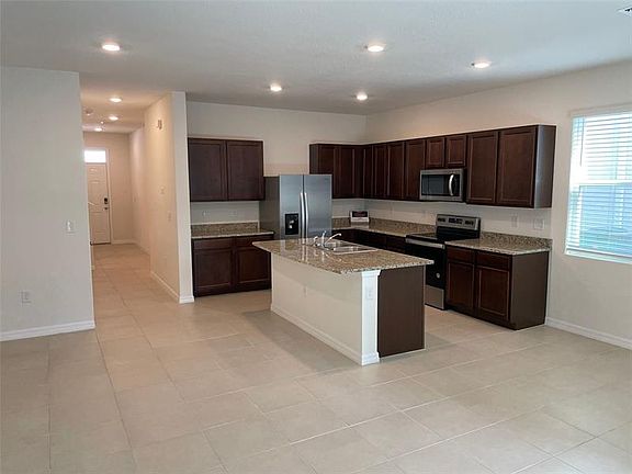 3rd image of 2939 Beluga Bay Dr