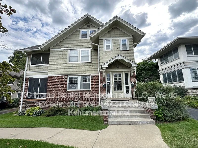 2 bed, 1.0 bath, 1500 sqft, $1,495 — Photo 1