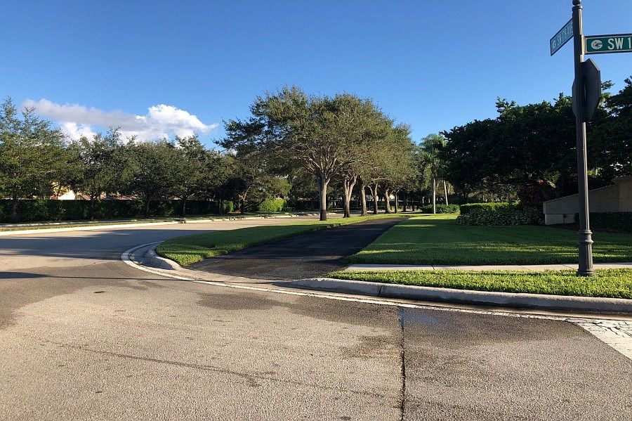 2nd image of 1339 SW 172nd Ter