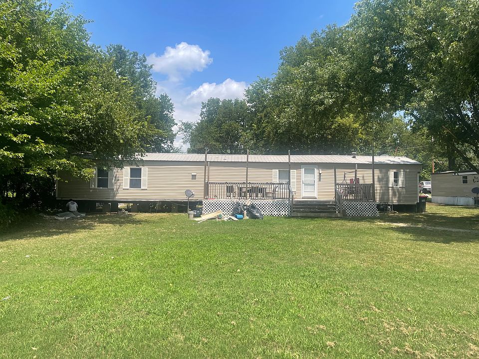 2nd image of 26081 Faison Ln