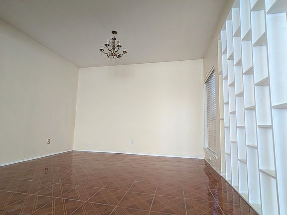 5th image of 124 S Bending Oak Ln #124A