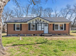 347 Paradise St, Gallatin, TN 37066