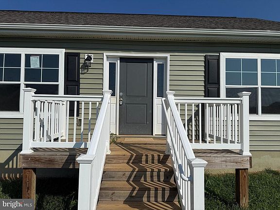 2nd image of 27629 Tatum Rd